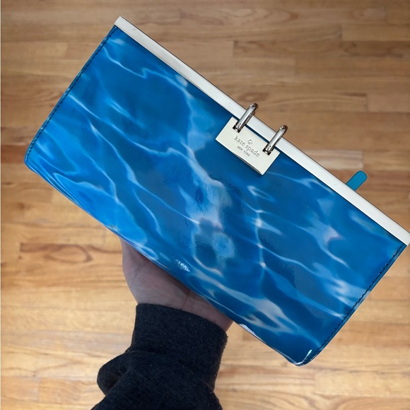 kate spade Handbags - Rare Kate spade pool clutch